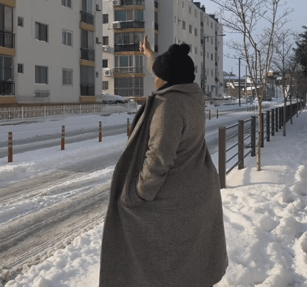 Say goodbye to taxi struggles and hello to smooth rides! 