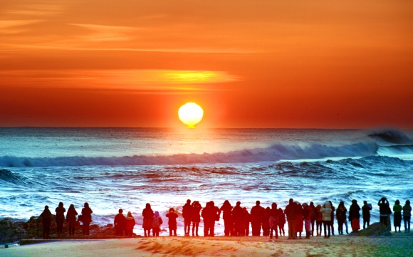 Hello 2026! 🐎 Best Ways to Celebrate New Year’s Eve in Seoul like a&nbsp;Local